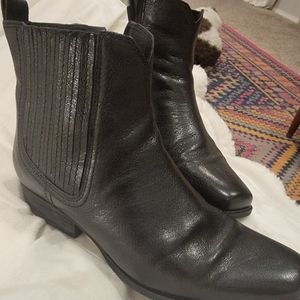 Zodiac genuine leather boots